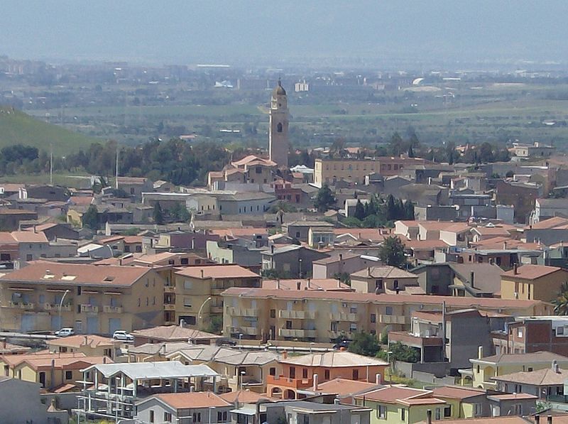 Il virus dilaga a Settimo, stop a eventi e campi estivi: alcol all’aperto vietato dalle 22 alle 6