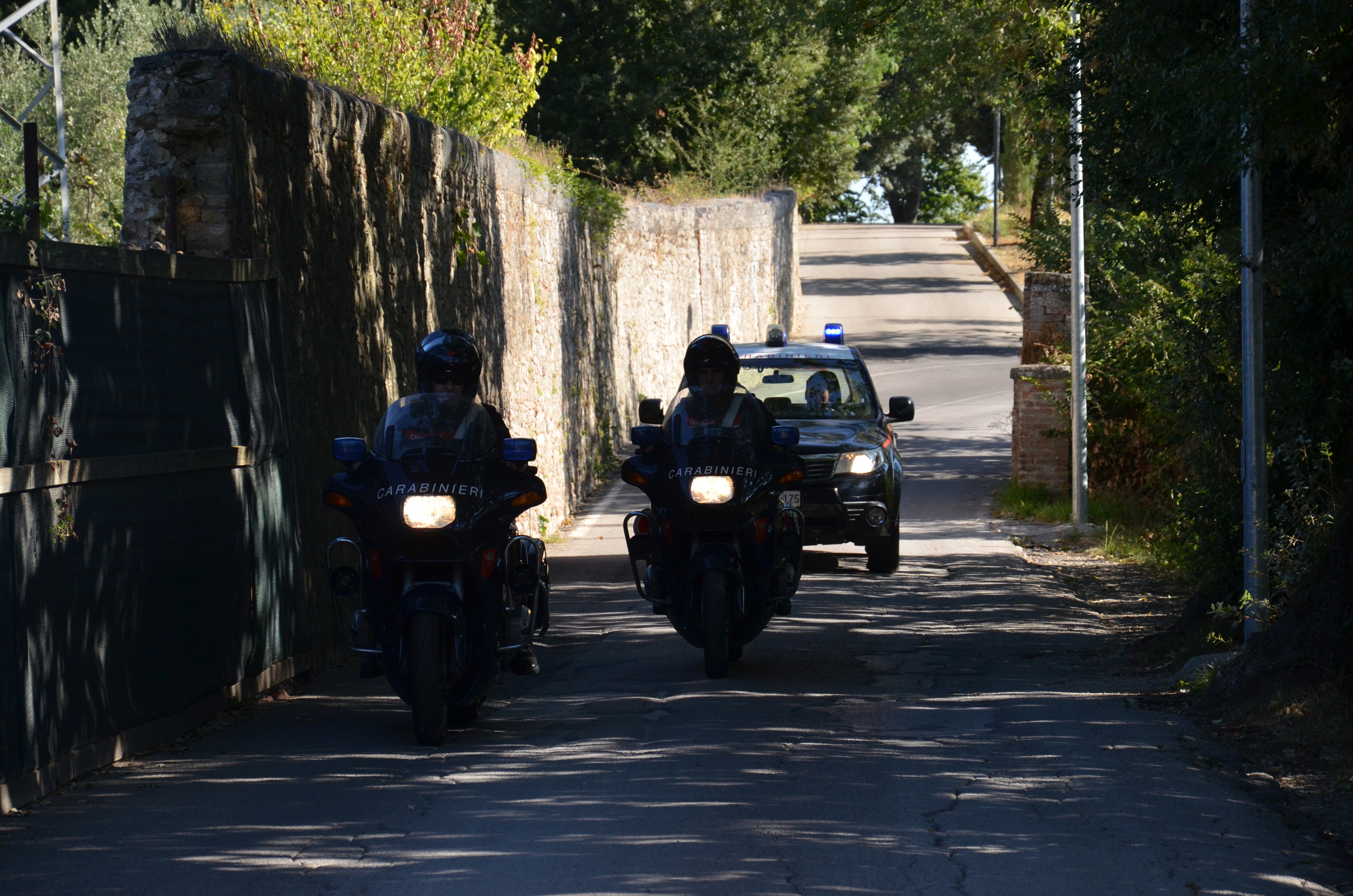 Ubriaco alla guida si scontra con un’auto sulla Ss 125: una intera famiglia in ospedale