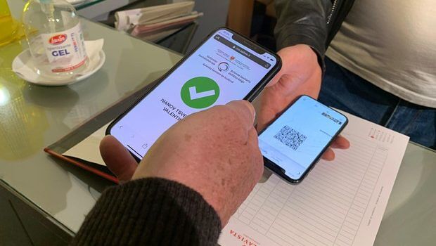 Green pass e documenti: il solito gran caos all’italiana
