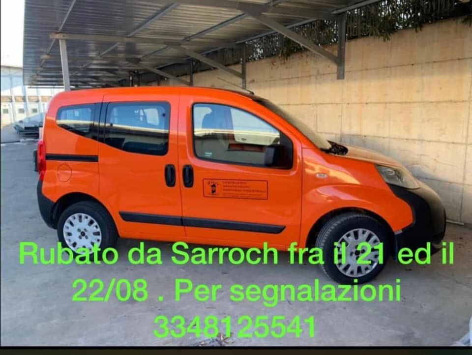 “Furgone rubato dalla nostra azienda a Sarroch, vale 7mila euro: aiutateci a trovarlo”