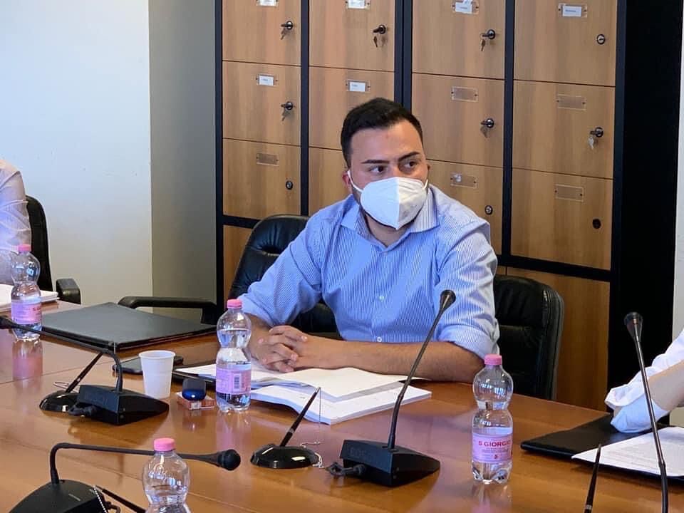 La Lega bombarda Truzzu: “Assessore alla Protezione Civile chi partecipò al vergognoso pranzo di Sardara”