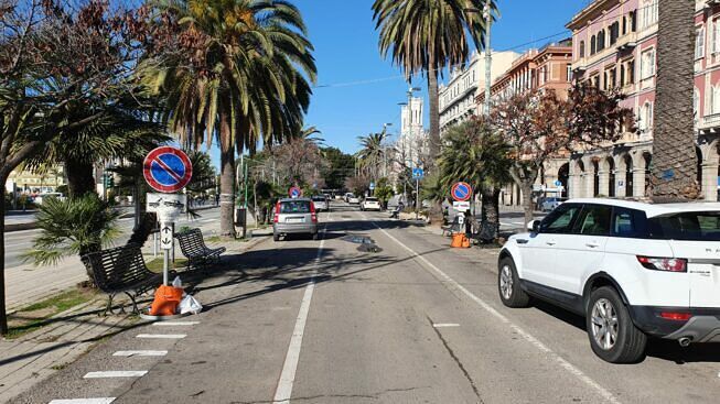 Cagliari, rivoluzione in via Roma: addio ai parcheggi, nasce la passeggiata scoperta