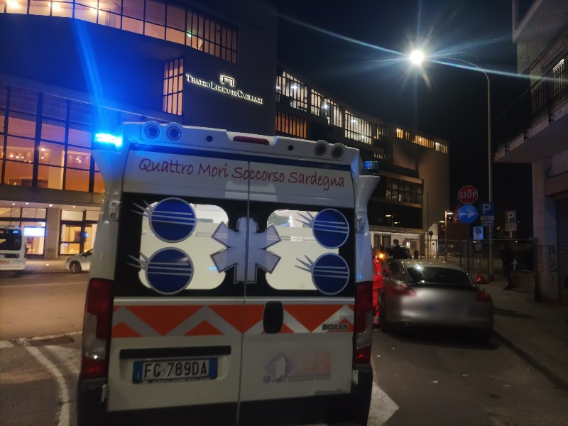 Cagliari, malore improvviso in auto: un anziano muore in via Sant’Alenixedda