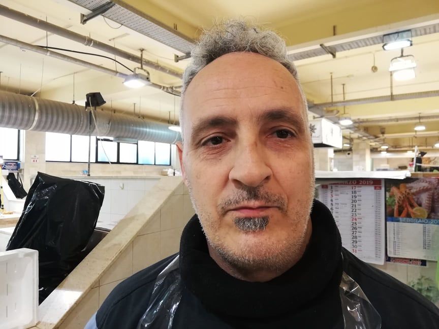 “A Cagliari gamberoni a 80 euro e pesci tra 25 e 30 euro al chilo: i prezzi? Non li facciamo noi”