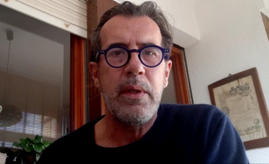 Controllo del green pass nelle scuole sarde, la denuncia: “Discriminazioni tra bambini vaccinati e senza vaccino”