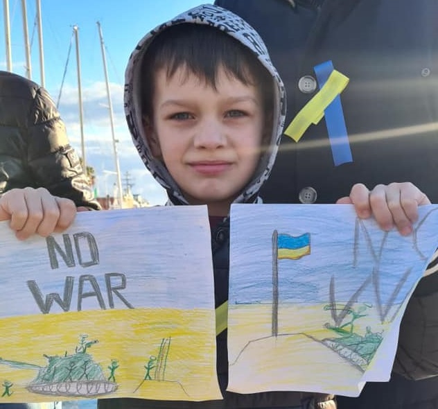 Guerra, il cuore d’oro della Sardegna: via alla raccolta di fondi e beni di prima necessità per il popolo ucraino