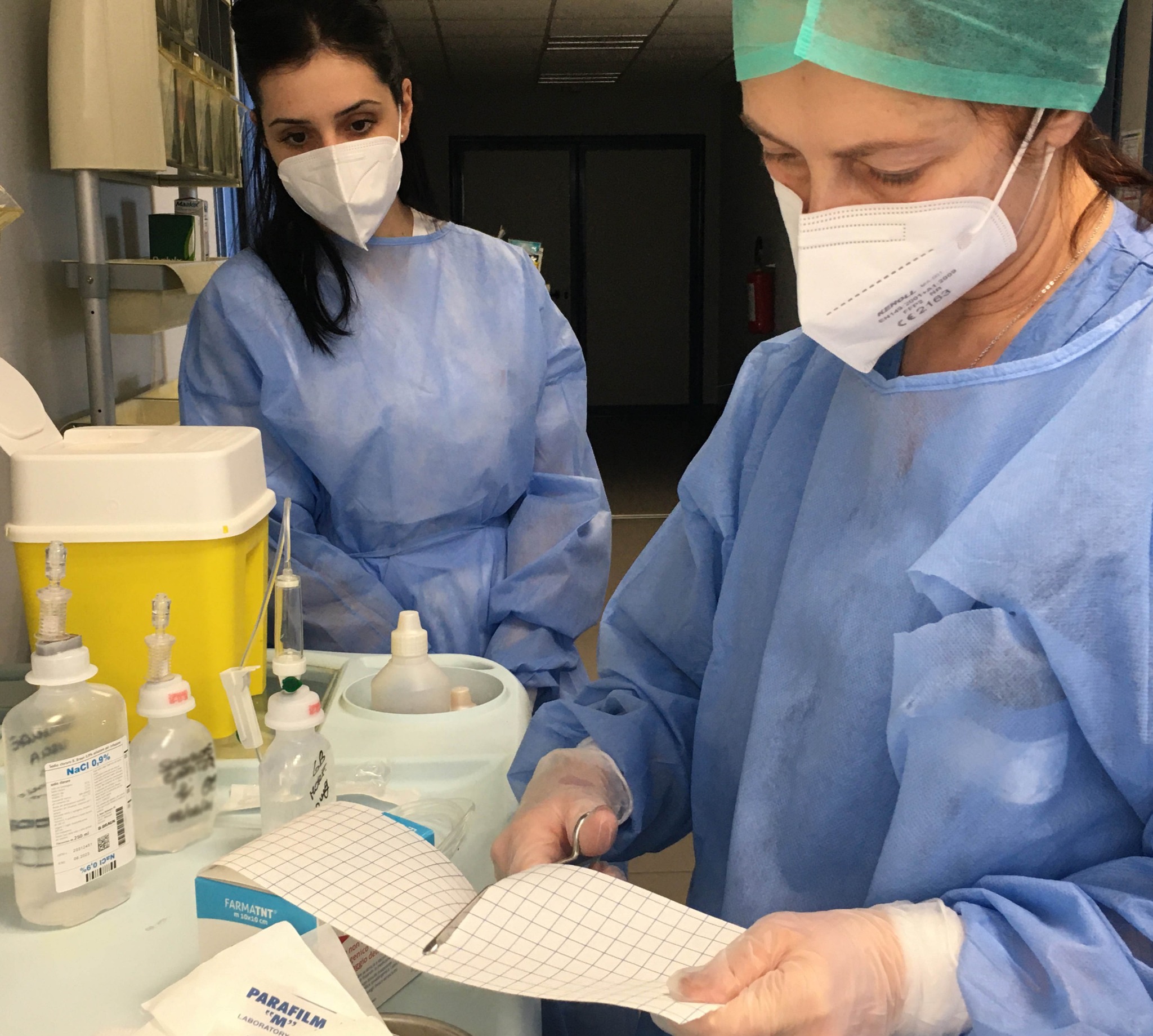 Virus in Sardegna, il sabato della speranza: crollano i contagi, meno ricoveri ma altri quattro morti