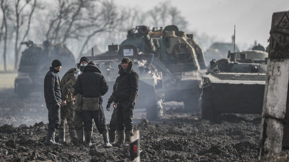 Bombe e paura in Ucraina, attaccata la più grande centrale nucleare d’Europa