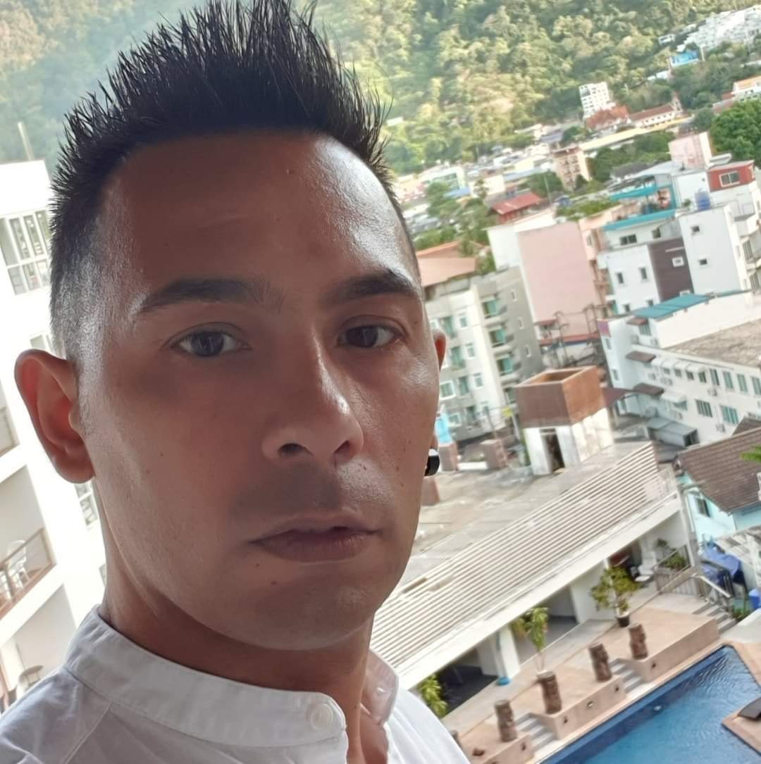 Muore con la sua moto in Thailandia a 36 anni, Monserrato sotto choc per Jonathan Pireddu