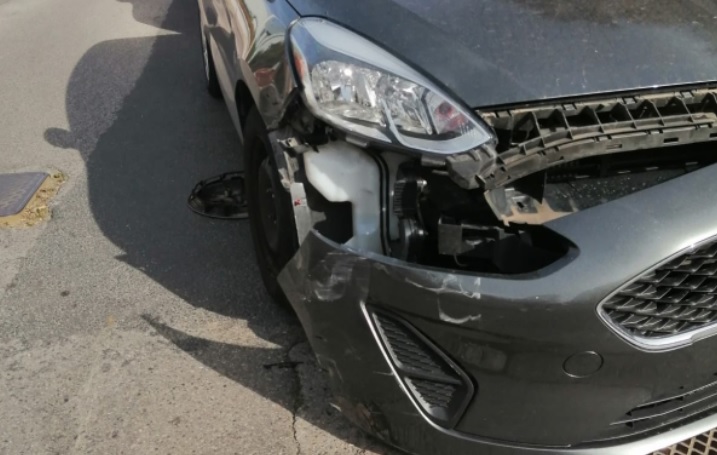 “Auto distrutta a Cagliari, duemila euro di danni: aiutateci a beccare il colpevole”