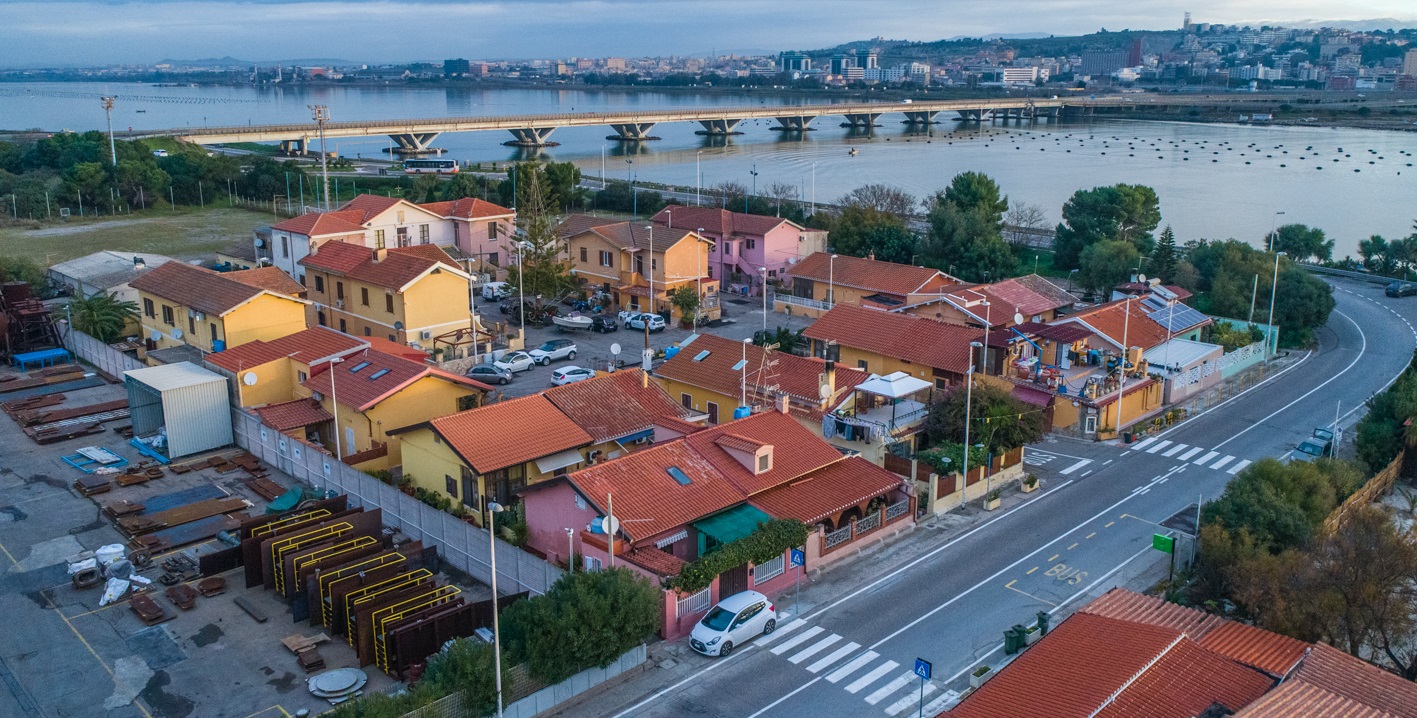 Cagliari, l’urlo del Villaggio dei Pescatori al Comune: “Vogliamo l’acqua potabile, Truzzu dove sei?”
