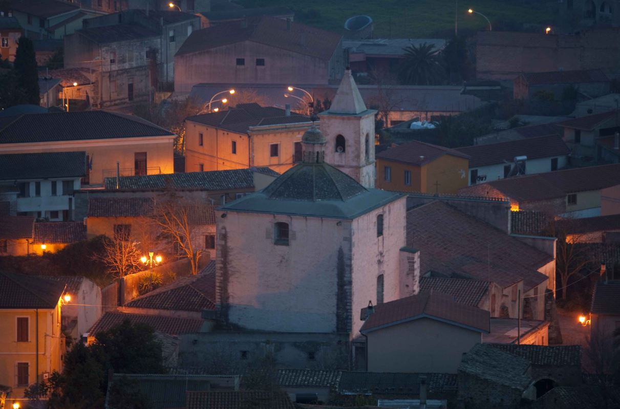 Omicidio choc a Gergei, allevatore 59enne ucciso a bastonate dopo una lite