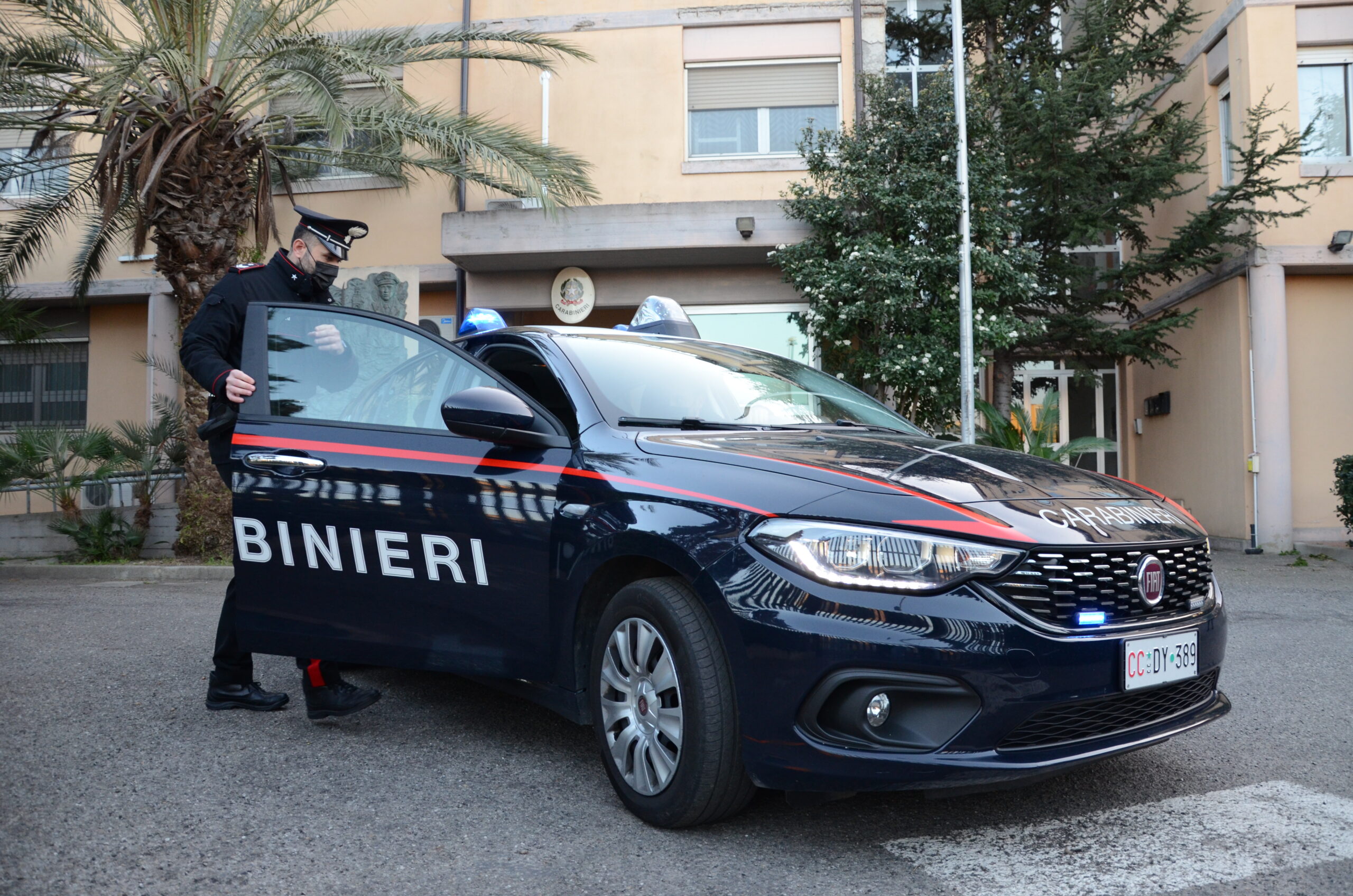 Domusnovas, ruba i gioielli e le offerte dalla casa del parroco: 54enne in manette