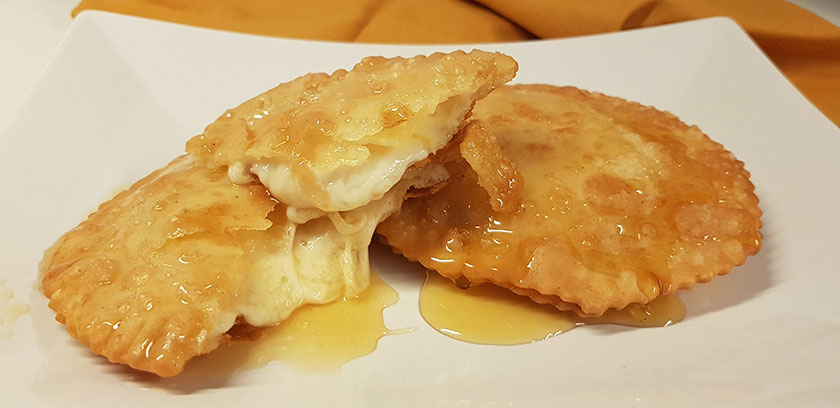 Svolta per i prodotti tipici sardi: riconoscimento Igp per le sebadas e Dop per il pane coccoi