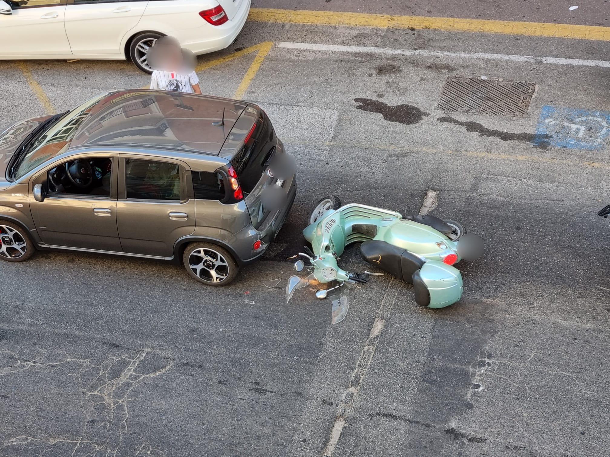 Cagliari, schianto in via San Michele: un centauro finisce all’ospedale