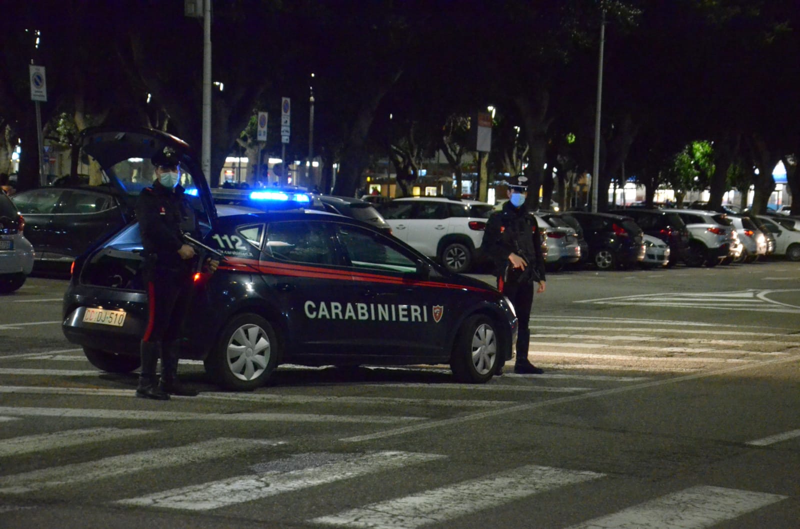 Cagliari, spaccio di droga in piazza del Carmine: arrestati 2 pusher africani
