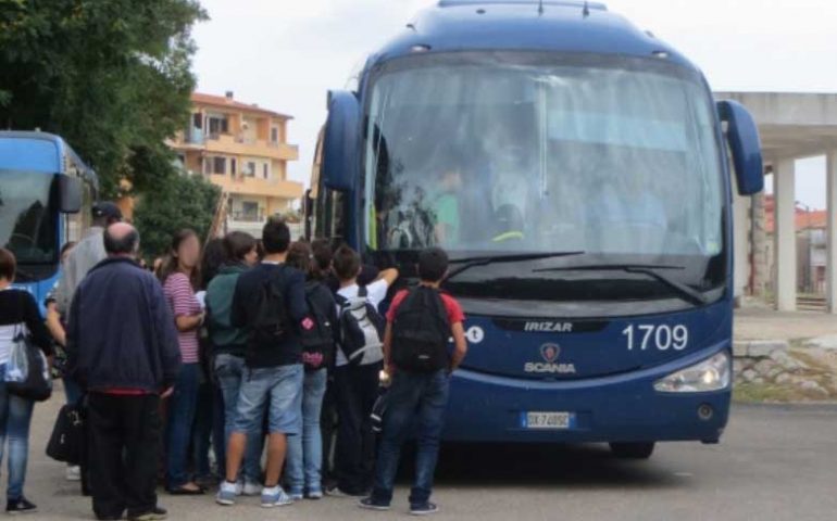 Dolianova e Serdiana, bus dell’Arst pieni: “Troppi studenti costretti a restare a terra”