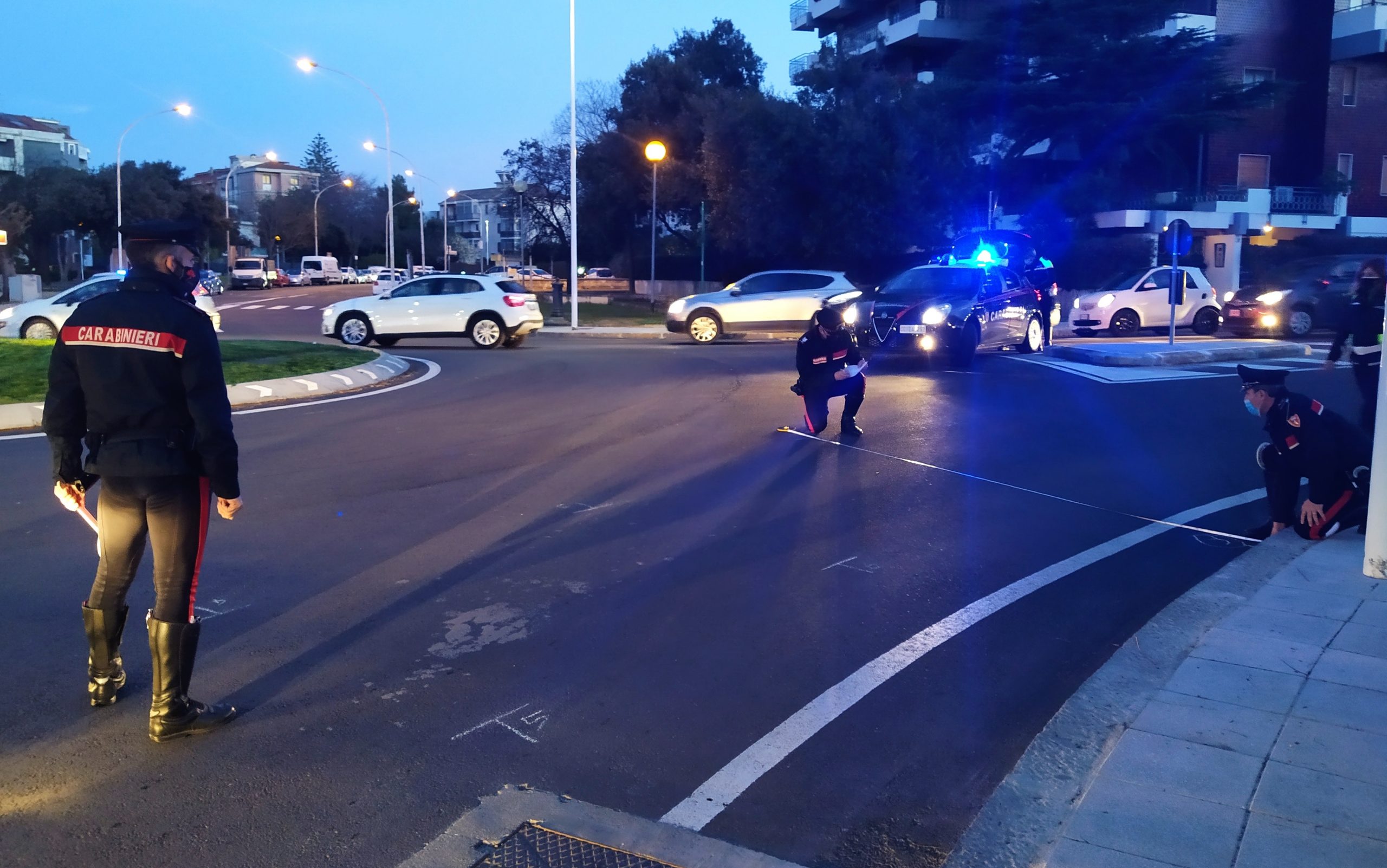 Travolge un pedone con l’auto e rifiuta l’alcol test: denunciato un 60enne di Guspini