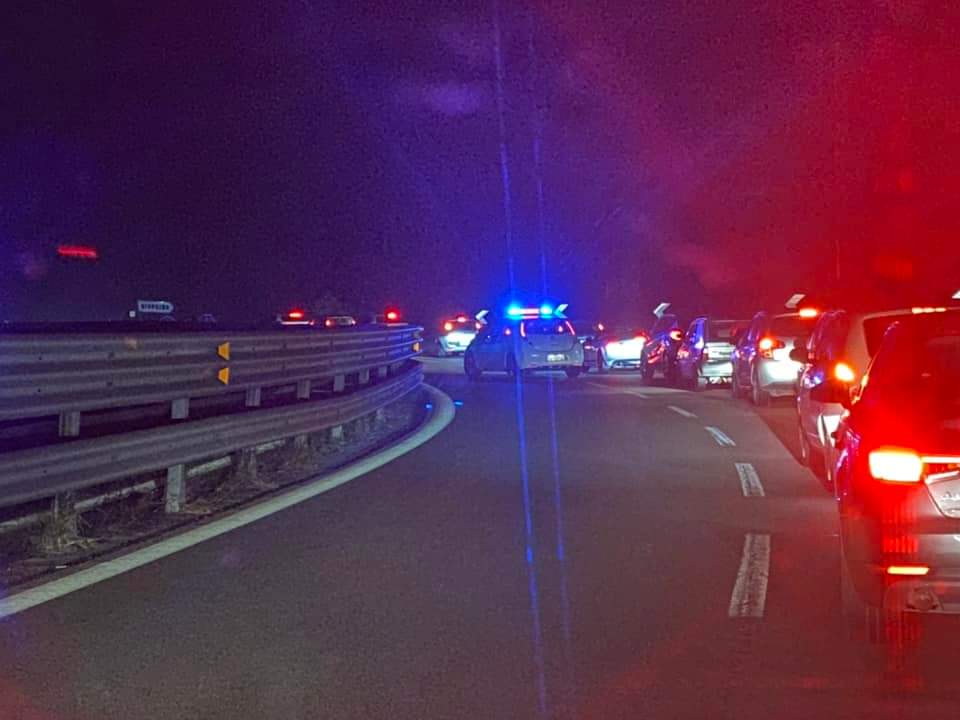 Due incidenti in pochi minuti nel Cagliaritano: 4 feriti a Giorgino e lunghe code sulla 195