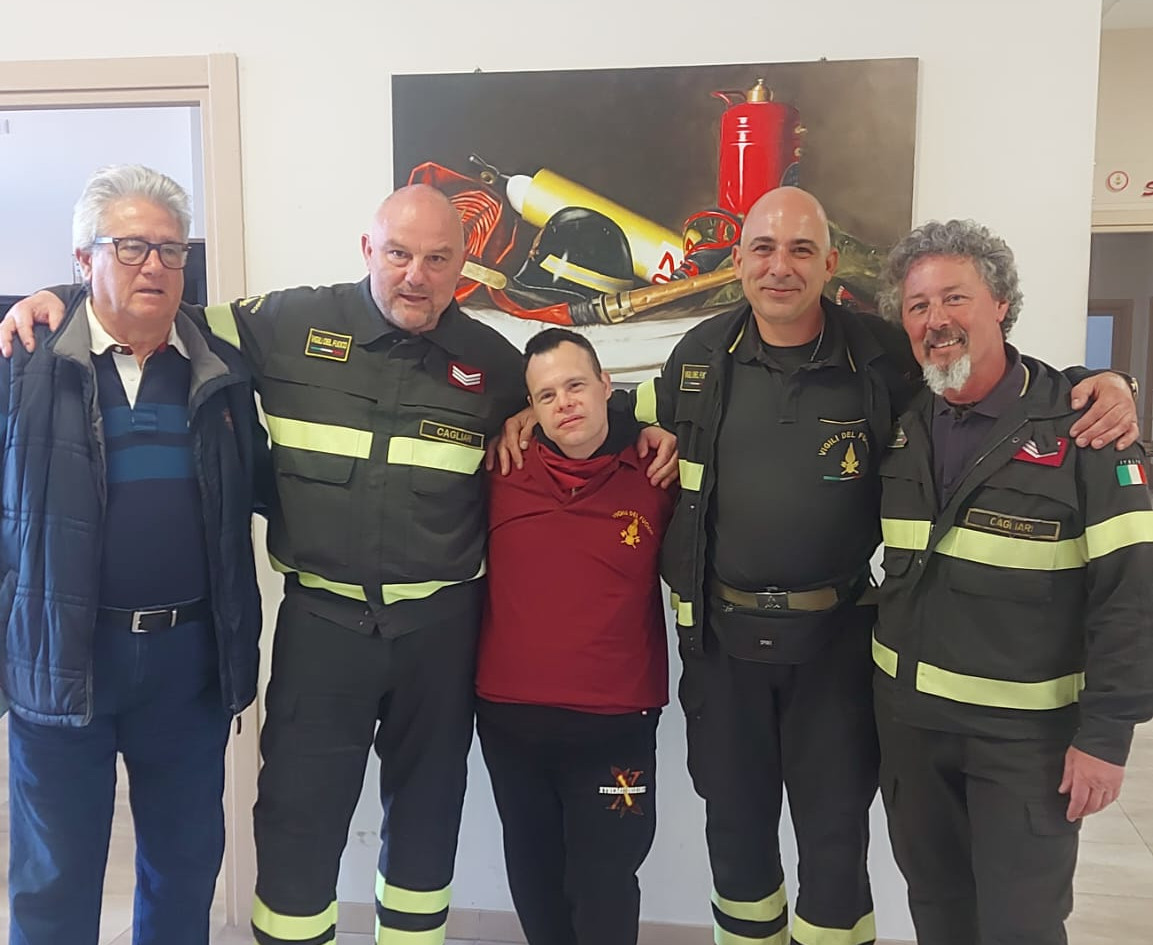 Cagliari, il sogno di Stefano diventa realtà: “Un giro sulla camionetta dei miei eroi, i pompieri”