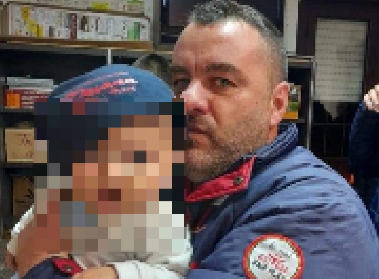Bono in festa, il piccolo Andrea Pinna ha sconfitto la meningite ed è tornato a casa