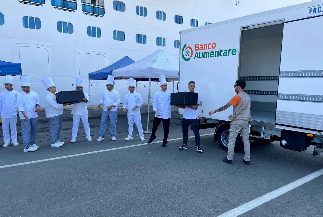 Cagliari, il bel gesto: i pasti in più delle crociere per i bisognosi della città