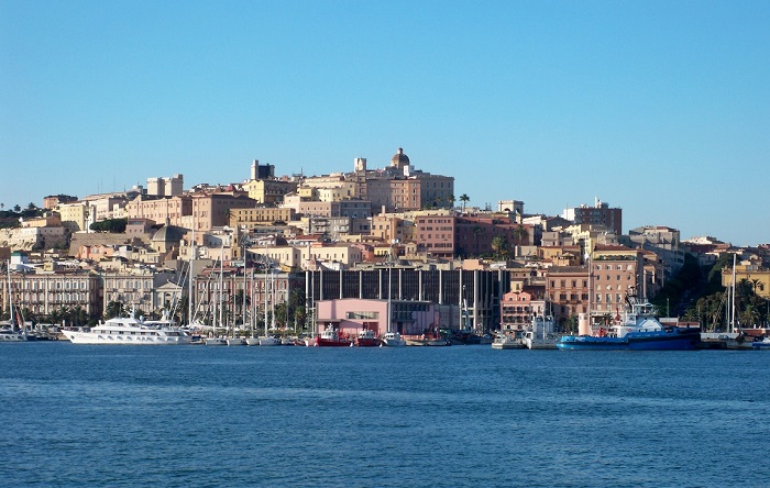 Meteo Casteddu, agosto inizia con picchi di 33 gradi: sole e niente nuvole su tutta l’Isola