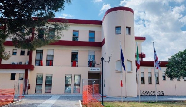 Guerra a Capoterra, lo staff del sindaco “accusato di essersi impossessato della pagina Facebook”