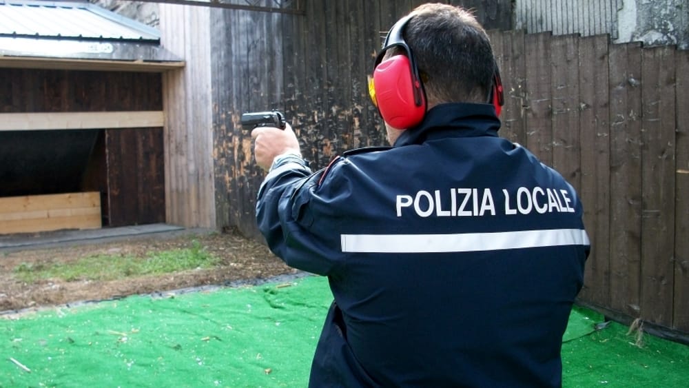 Svolta sicurezza a Quartu, gli agenti avranno le pistole: “Potranno operare anche di notte”