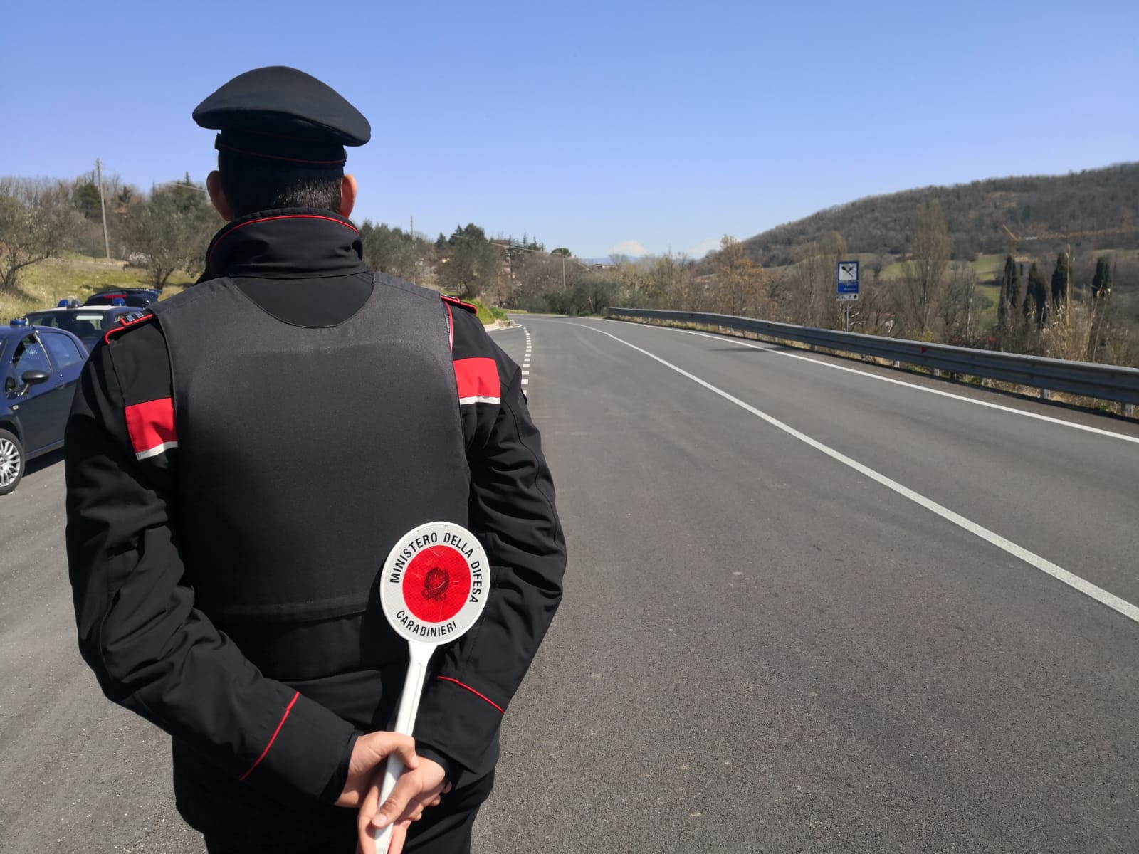 Guida sotto l’effetto della coca e tampona un’auto con un bimbo a bordo: nei guai un 32enne di Samassi