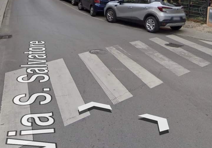 Selargius, paura in via San Salvatore: mamma e figlio rischiano di essere investiti