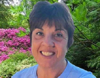Tragico incidente a San Teodoro: cade dal balcone mentre pulisce i vetri, addio a Cristina Piroddi