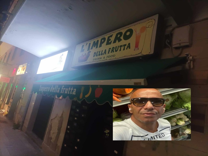 Lavori eterni a Cagliari, in piazza Repubblica chiudono macelleria e fruttivendolo: “Colpa del cantiere della metro”