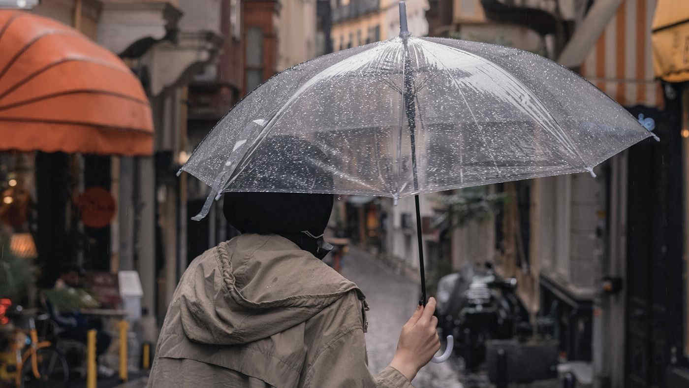 Meteo Casteddu, piogge deboli e vento: il vero autunno resta lontano dalla Sardegna