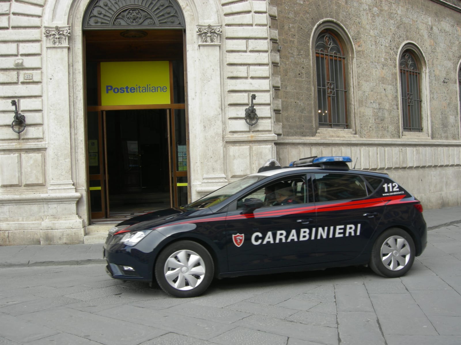 Anziano raggirato a Sant’Antioco, le operazioni errate allo sportello regalano 2 mila euro ai truffatori