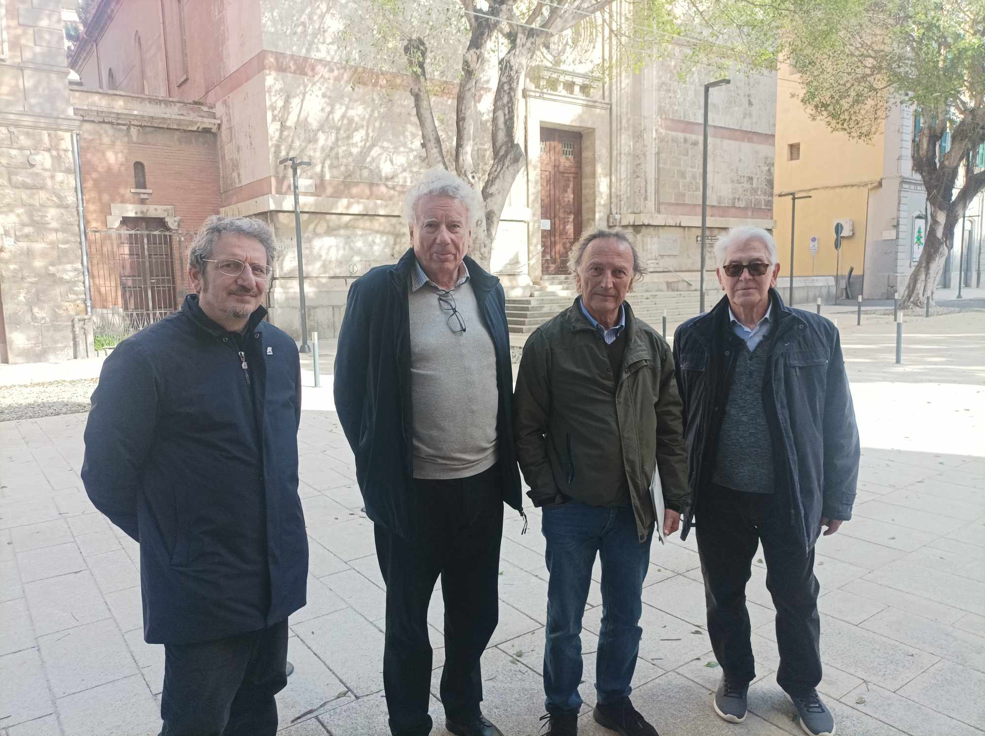 Cagliari, il nuovo viale Trieste bocciato da negozianti e residenti :”Troppi parcheggi sacrificati e ci negano i ristori”