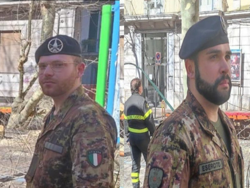 Con l’auto dentro una voragine a Napoli, due giovani salvati dai militari sardi della Brigata Sassari