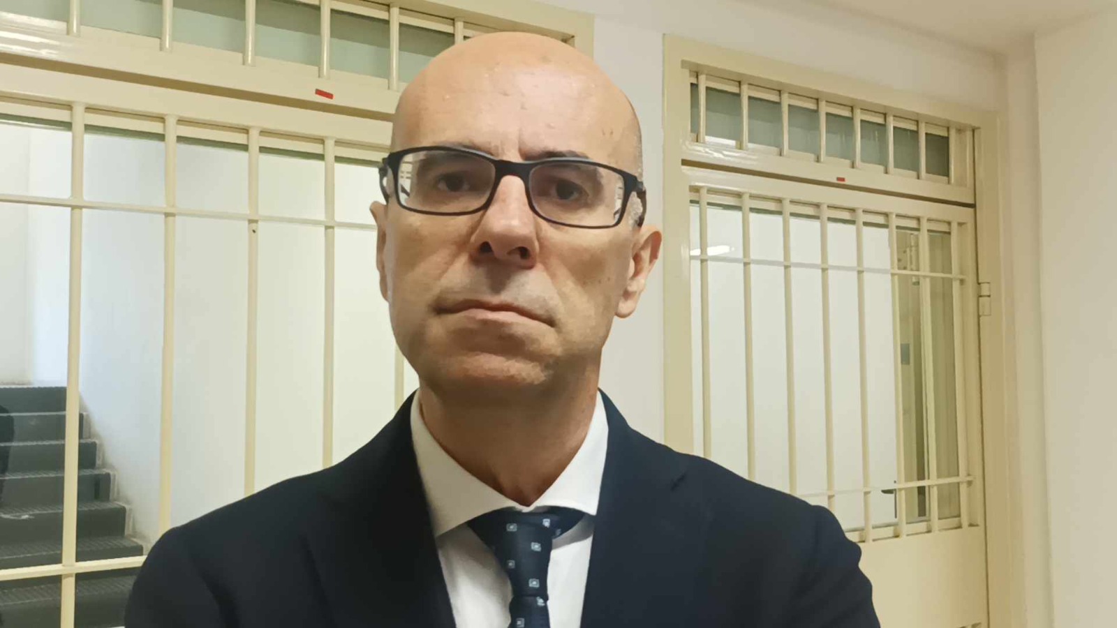 Uta, il carcere scoppia tra aggressioni e paura: “630 detenuti con tanti malati psichiatrici e tossicodipendenti”