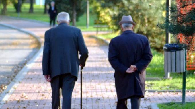 Pensioni da fame in Sardegna, i più fortunati intascano 1225 euro ma tanti non superano gli 840