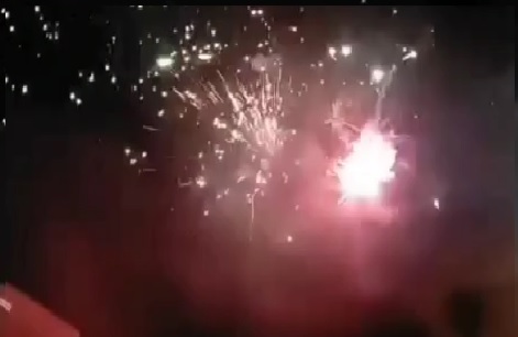 Serramanna, polemiche per i fuochi d’artificio come bombe: un cane morto d’infarto