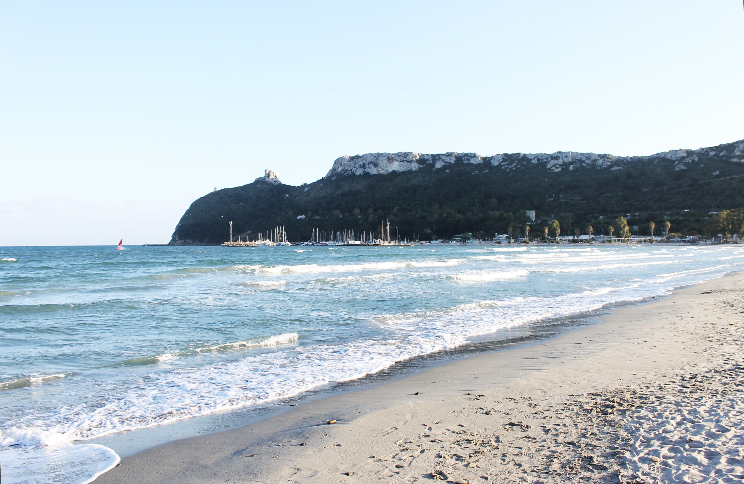 Meteo Casteddu, sulla Sardegna tipico weekend da primavera inoltrata: punte di 28 gradi