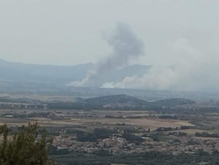 San Gavino Monreale, vasto incendio tra le campagne che collegano il centro abitato a Villacidro