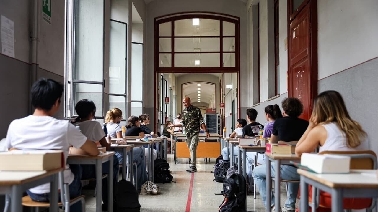Notte prima degli esami, oltre 12mila studenti in Sardegna alla prova della maturità