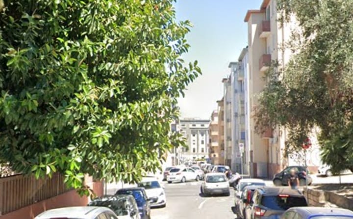 Cagliari, via Quesada pedonalizzata e off limits per le auto: diventerà una “Strada scolastica”