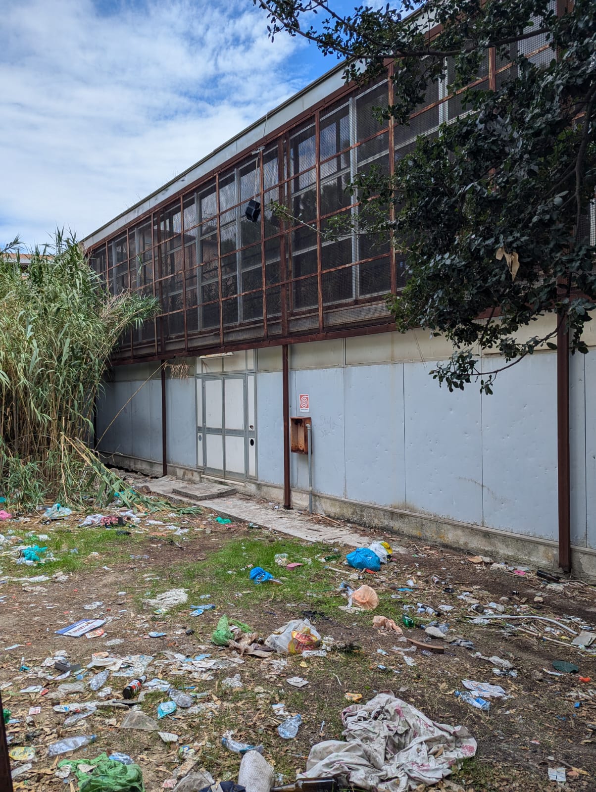 Cagliari, svolta anti degrado a Is Mirrionis: via ai lavori nel vecchio stabile di via Piovella