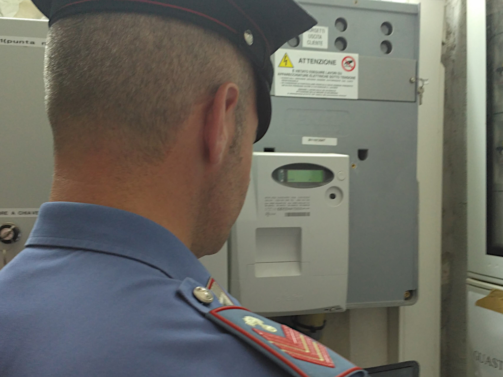 Anziano malato resta senza elettricità nelle campagne di Serri: salvato dai carabinieri