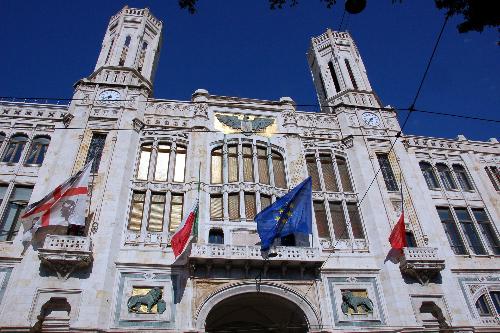 Un milione di euro per la sicurezza stradale a Cagliari: via libera d’urgenza dal consiglio comunale