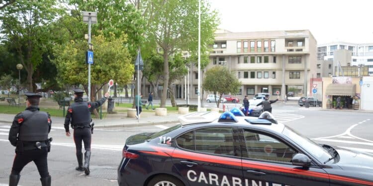 Furto di carburante da un cantiere a Villaspeciosa, due persone arrestate dai carabinieri