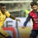 Cagliari-Inter 0-3, esce Mina e i rossoblù si sfaldano: per Nicola è la quarta sconfitta consecutiva