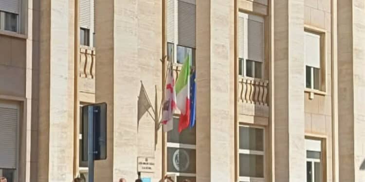 Cagliari, manca la corrente elettrica: lunedì chiusi i licei Dettori e D’Arborea